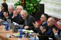 Cardeal Zuppi na Assembleia Sinodal na Itália: que a Igreja esteja aberta a todos