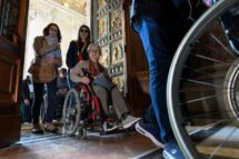Jubileu dos Enfermos, peregrinos: o Papa Francisco está conosco
