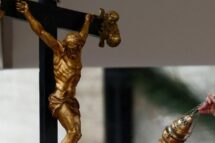 Missas e intenções: Papa aprova novo decreto para maior transparência