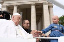 Papa Francisco, as últimas horas serenas e o “obrigado” por voltar à Praça