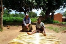 Religiosas do Malawi levam energia solar e esperança a milhares de pessoas