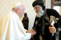 Funeral de Francisco é transmitido em canal oficial da Igreja Copta-Ortodoxa