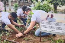 Francisco vive: lideranças plantam árvores em homenagem ao Papa