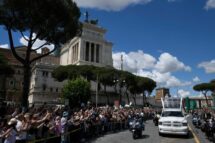 O adeus a Francisco: o agradecimento do Colégio de Cardeais à cidade de Roma