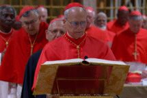 A vida e história de Papa Leão XIV: Robertum Franciscum Prevost
