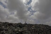 Orações em Gaza para que o apelo de Leão XIV pela paz seja ouvido