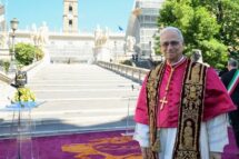 “Hoje posso dizer que sou romano”: Leão XIV visita o Capitólio