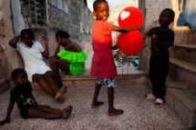 Salesianos fornecem refeições regulares a mais de 2.300 jovens no Haiti