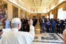 Papa: conversão, missão e misericórdia são expressão da beleza da Igreja