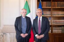 Migrantes, memorando de entendimento entre Ministério do Interior italiano e CEI