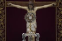 Corpus Christi: celebração da presença viva de Cristo entre nós