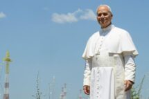 Papa: muitos inocentes estão morrendo, é preciso buscar juntos a paz