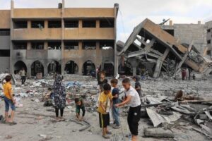 Em Gaza, o silêncio das campainhas do fim das aulas