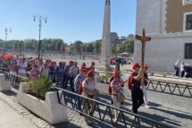 Cardeal Tagle: só no sangue de Jesus é possível uma nova aliança