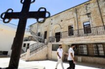Relíquias de Santa Teresa de Lisieux em missão de paz no Líbano