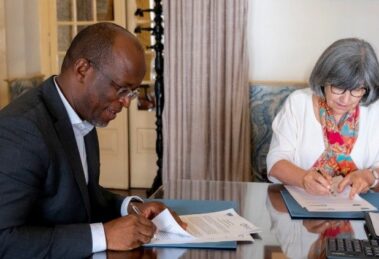 Cabo Verde: EU Católica assina protocolo com Universidade Aberta