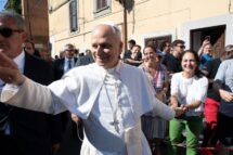 Papa Leão XIV inicia período de repouso em Castel Gandolfo