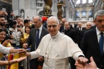 Papa aos influenciadores: sejam agentes capazes de quebrar a lógica da polarização