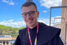 “Incendiar o mundo de amor”: a missão social de Frei Andrea