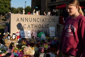 Papa pede o fim da “pandemia de armas” e reza pelas crianças mortas em Minnesota