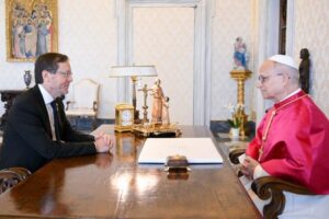 Papa recebe Herzog: cessar-fogo urgente em Gaza e entrada de ajuda humanitária
