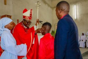 Dom Constantino inaugura novo local de culto da Paróquia São Pedro Claver