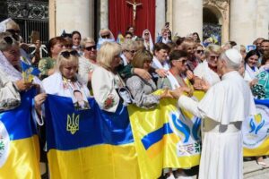 Mães ucranianas: que o mundo nos ajude a restaurar a paz