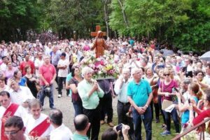 Fiéis da Romaria de N. Sra. da Santa Cruz em Lajeado Paca puderam obter indulgência plenária