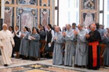 Papa: a obediência é um grande ato de amor e pode ajudar o mundo a redescobrir o valor do sacrifício