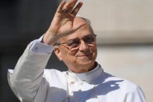 Papa celebra missa na Paróquia de Santa Ana, no Vaticano, neste domingo