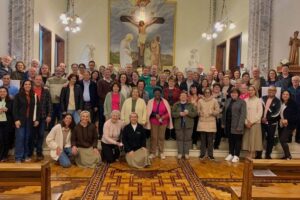 Retiro da Família Calabriana é realizado no Seminário de Caravaggio, em Farroupilha