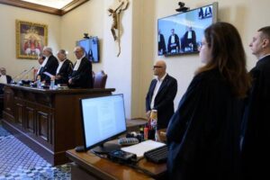 Processo vaticano: recurso do promotor de justiça declarado “inadmissível”