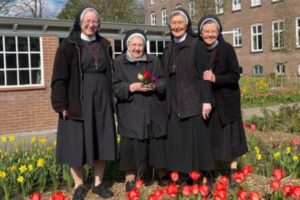 Missionárias do Preciosíssimo Sangue abrem as portas do convento a refugiados ucranianos