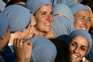 Outubro Missionário: a esperança no centro do vídeo das POM