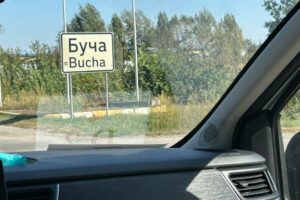 Bucha, na Ucrânia, nome de um dos piores massacres da guerra