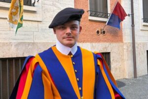 “Como um casamento”: 27 novos Guardas Suíços juram fidelidade ao Papa