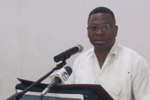 33 anos depois de Roma: Padre Abel Sicanso apela à construção diária da paz