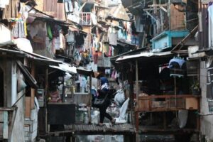 Pobreza e desigualdade: os dados que explicam a situação global