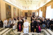 O Papa aos eremitas: em um mundo alienado, é necessário “o respiro espiritual”