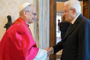 Papa Leão XIV em visita oficial ao Quirinal no dia 14 de outubro