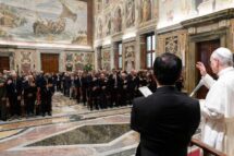O Papa: a usura é um pecado muito grave, é um fardo que sufoca