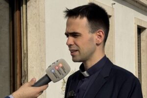 Padre Mattia Ferrari: “Sem os movimentos populares, a democracia se atrofia”