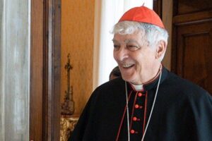 O pesar do Papa pela morte do cardeal Menichelli: “Pastor zeloso”