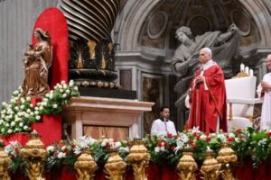 Papa aos universitários: saciar a fome de verdade e de sentido é uma tarefa necessária