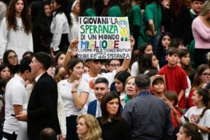 Jovens a Leão XIV: que a escola dê confiança, não medo de desiludir