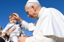 Papa na Audiência Geral: o mistério da Ressureição é remédio para as fragilidades humanas