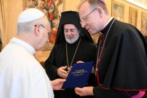 Leão XIV: promover o diálogo em meio ao barulho da violência e da guerra