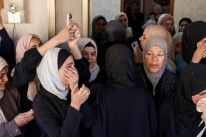 O Papa: cessem os combates e se dedique todo esforço nas negociações