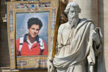 Carlo Acutis chega a Cássia, uma exposição na Basílica de Santa Rita