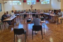 Cabo Verde – Irmãos Capuchinhos refletem sobre sustentabilidade com os seus colaboradores